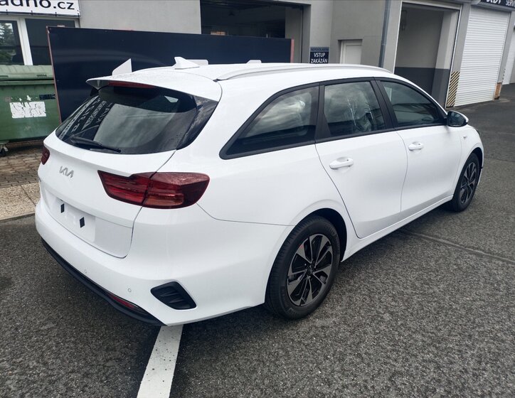 KIA Ceed Kombi 1,5 l 103 kw