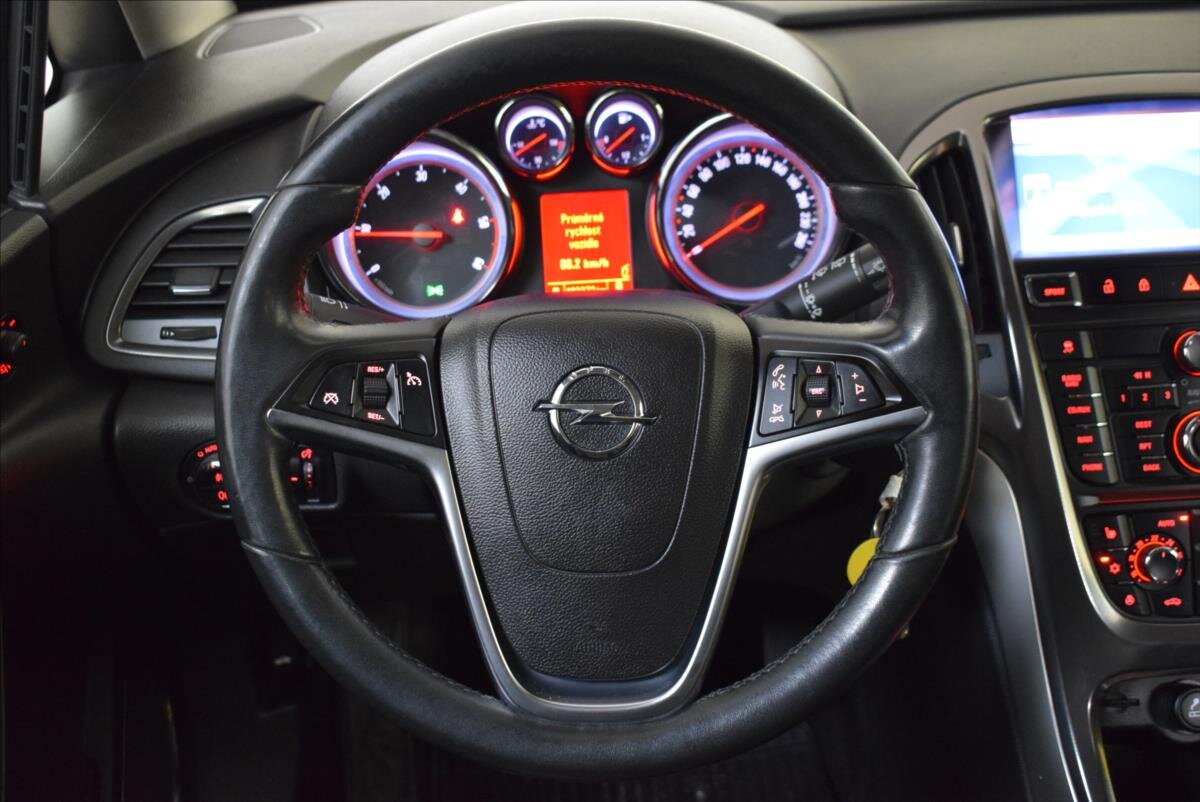 Opel Astra Kombi 2,0 l 121 kw