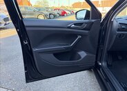 Volkswagen T-Cross Kombi 999,0 81 kw
