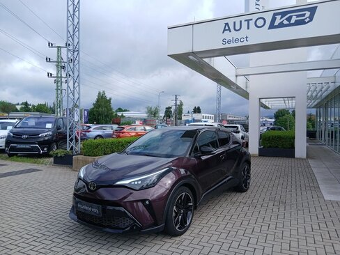 Toyota C-HR SUV / Terénní 1,8 l 72 kw