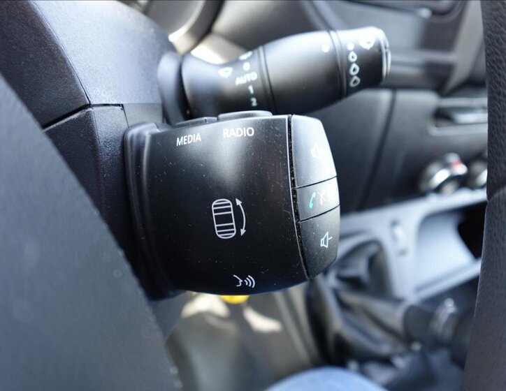 Renault Master Ostatní 2,3 l 107 kw