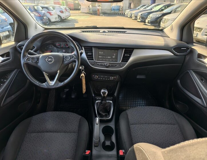 Opel Crossland SUV 1,2 l 60 kw