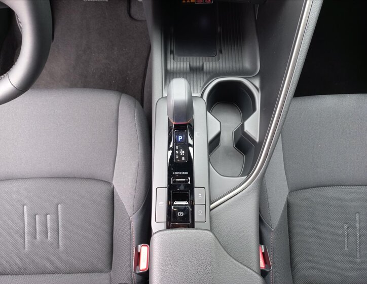 Toyota C-HR Hatchback 2,0 l 112 kw