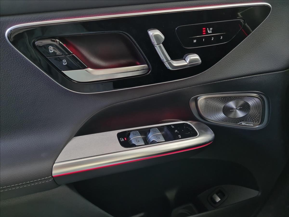 Mercedes-Benz GLC SUV 2,0 l 145 kw