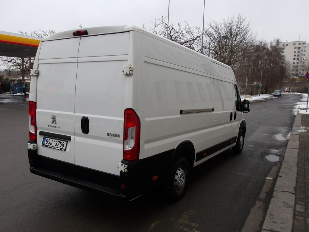 Fiat Ducato Skříň 2,2 l 121 kw