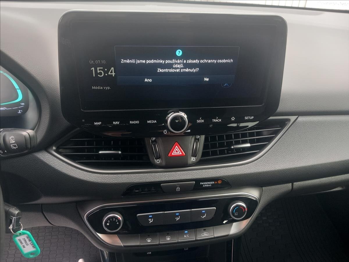 Hyundai i30 Hatchback 1,5 l 70 kw