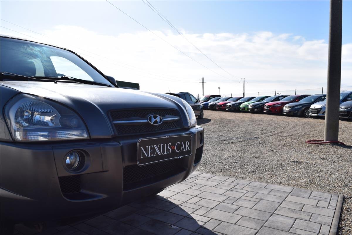 Hyundai Tucson SUV 2,0 l 104 kw