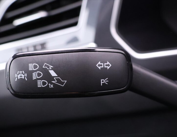 Volkswagen Tiguan SUV / Terénní 2,0 l 132 kw