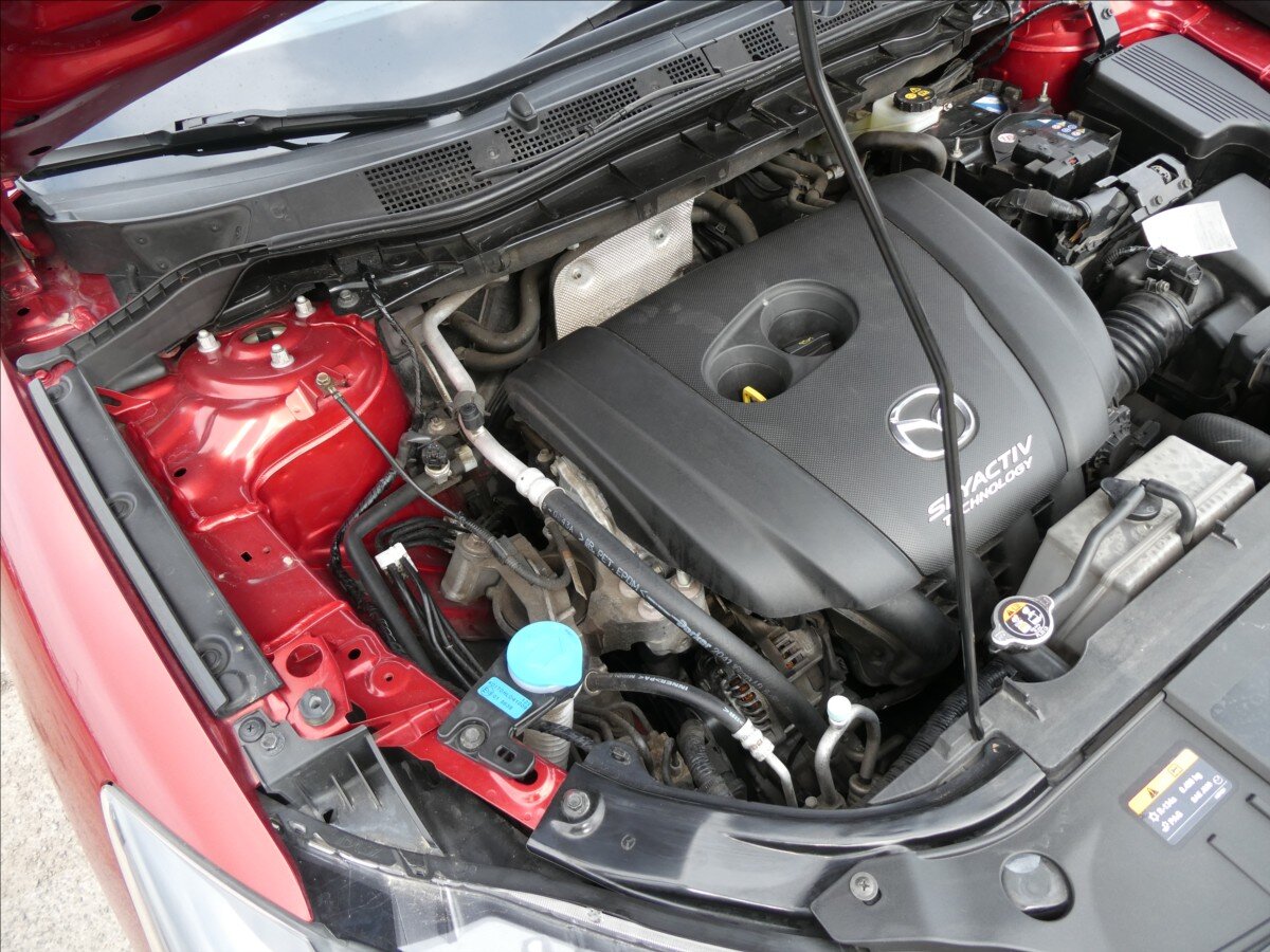 Mazda CX-5 SUV / Terénní 2,0 l 121 kw