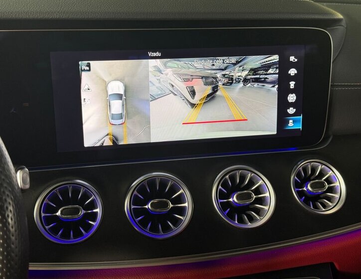 Mercedes-Benz CLS Sedan / Limuzína 2,0 l 195 kw