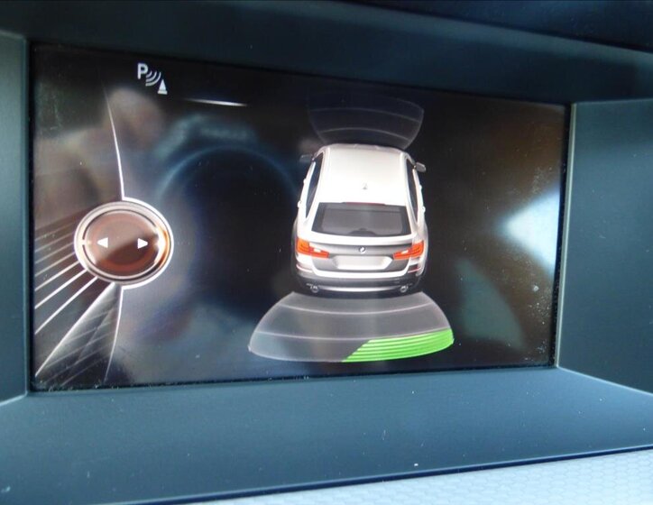 BMW Řada 5 Kombi 2,0 l 160 kw