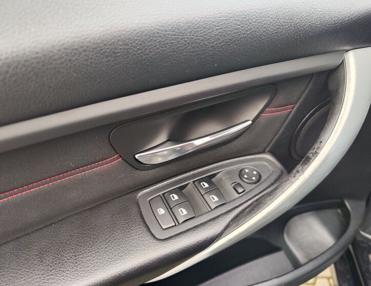 BMW Řada 3 Kombi 2,0 l 135 kw