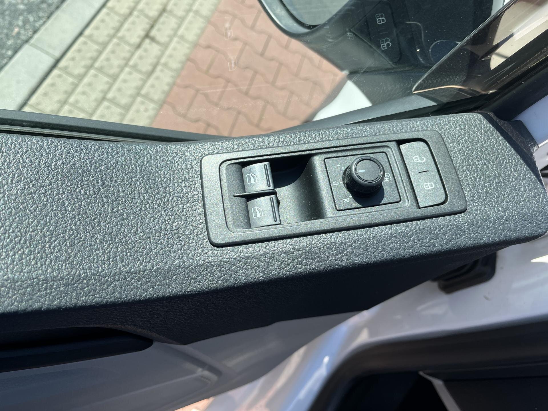 Volkswagen Transporter Kombi 2,0 l 110 kw