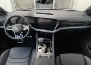 Volkswagen Touareg SUV / Terénní 3,0 l 250 kw