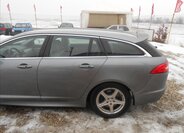 Jaguar XF Kombi 2,2 l 147 kw