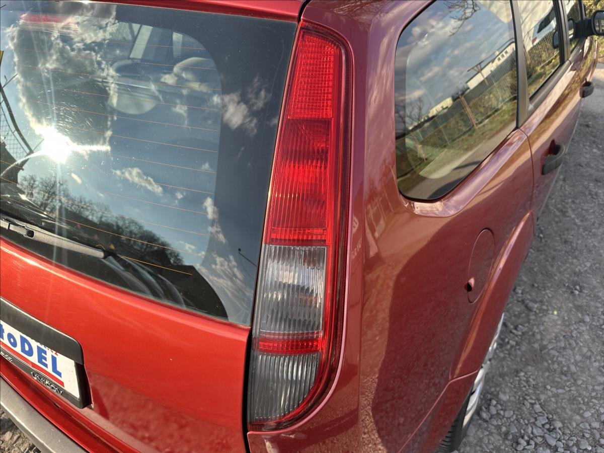 Ford Focus Kombi 1,6 l 85 kw