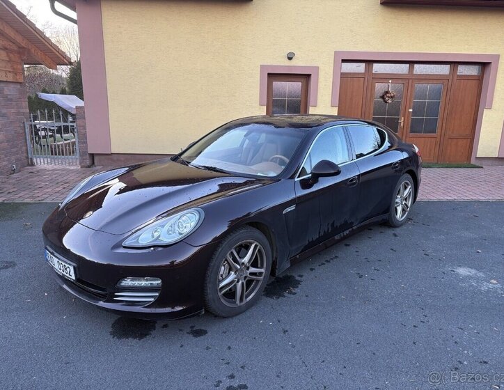 Porsche Panamera Sedan / Limuzína 0,0 294 kw