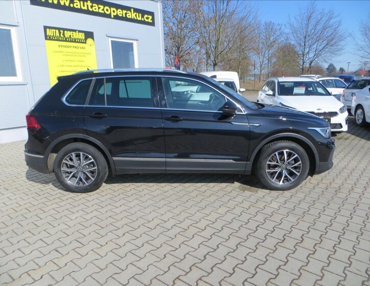Volkswagen Tiguan SUV / Terénní 1,5 l 110 kw