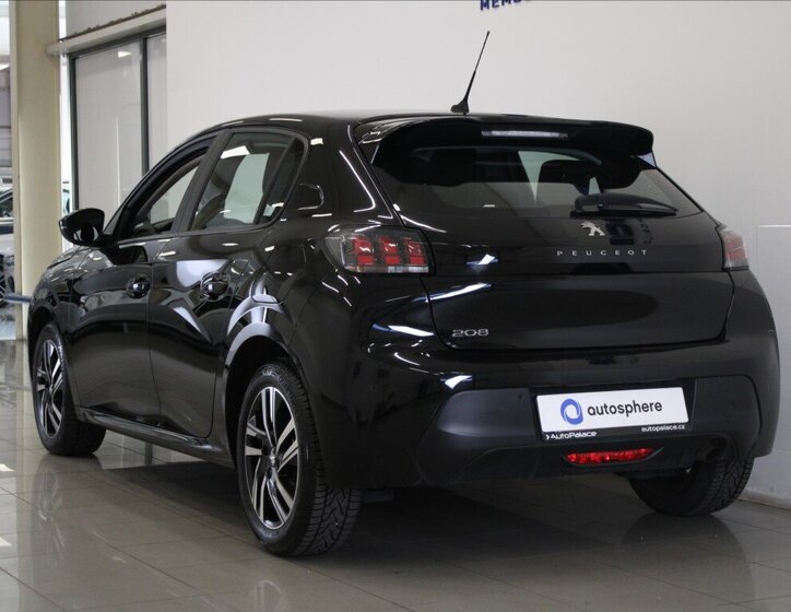 Peugeot 208 Hatchback 1,2 l 74 kw