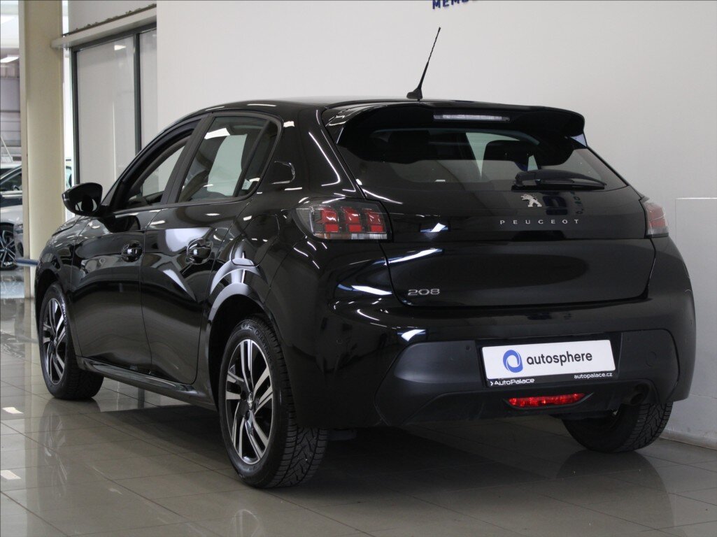 Peugeot 208 Hatchback 1,2 l 74 kw