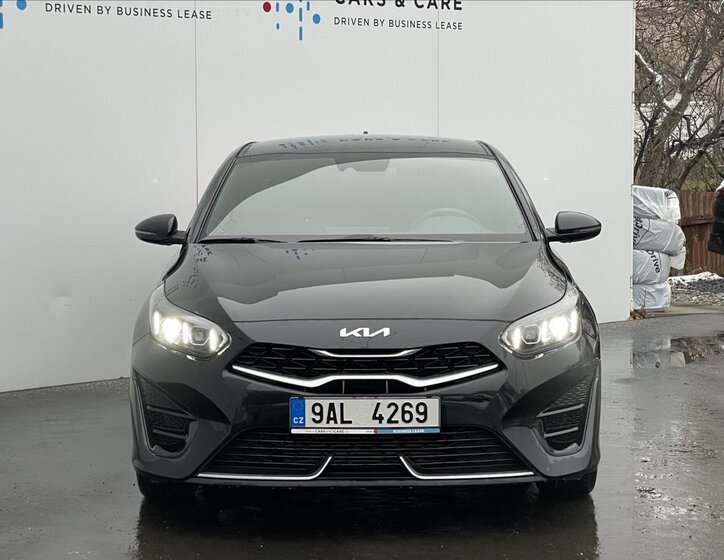 KIA ProCeed 19
