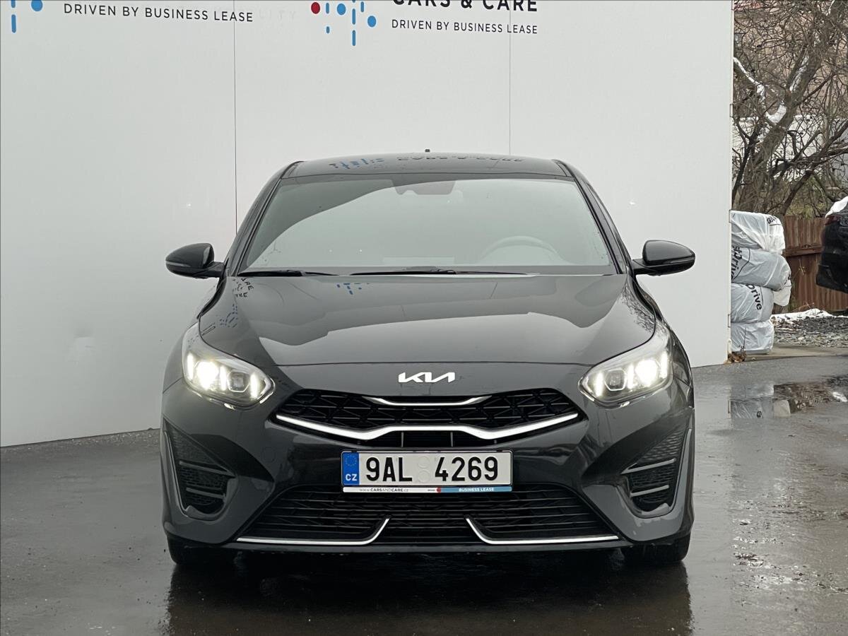 KIA ProCeed