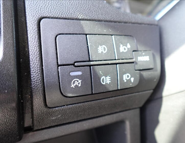 Peugeot Boxer Ostatní 2,2 l 121 kw