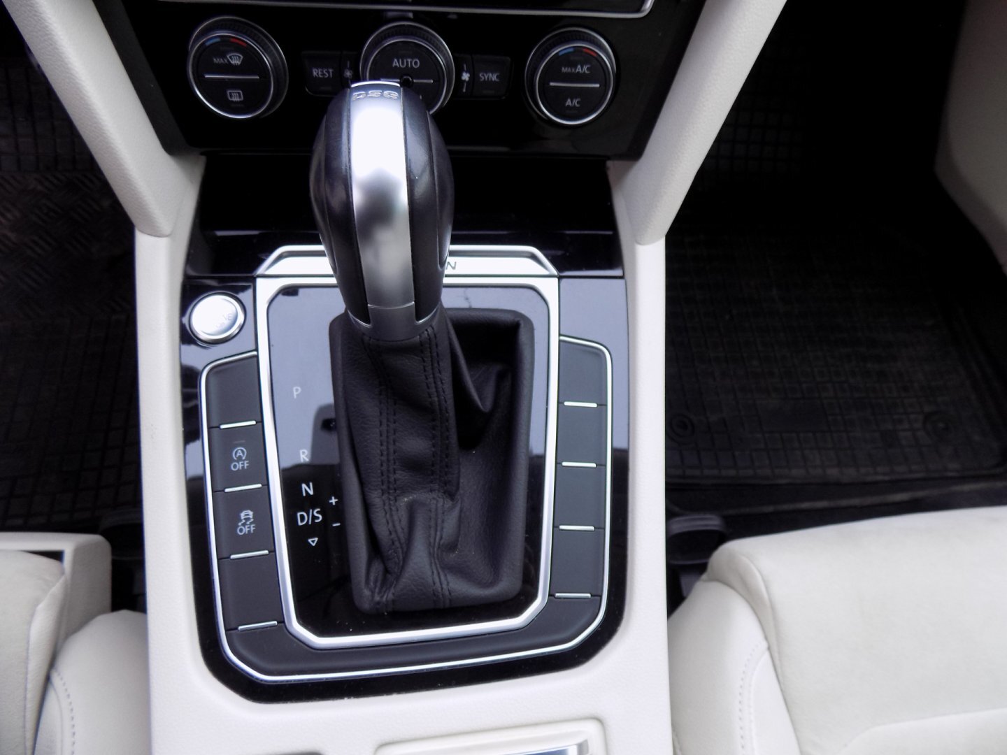 Volkswagen Passat Sedan 2,0 l 140 kw