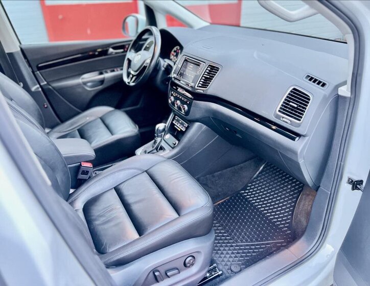 Volkswagen Sharan 25