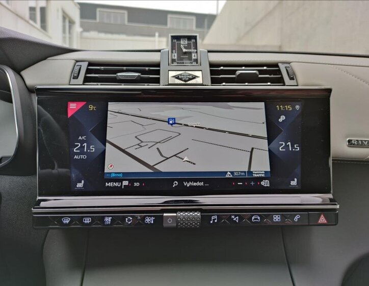 DS Automobiles DS7 Crossback SUV / Terénní 1,6 l 133 kw