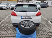 Peugeot 2008 SUV / Terénní 1,2 l 60 kw