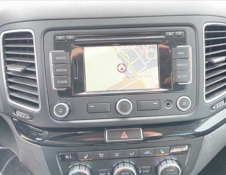 Seat Alhambra Kombi 1,4 l 110 kw