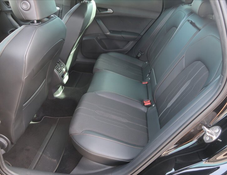 Cupra Formentor SUV / Terénní 1,5 l 110 kw