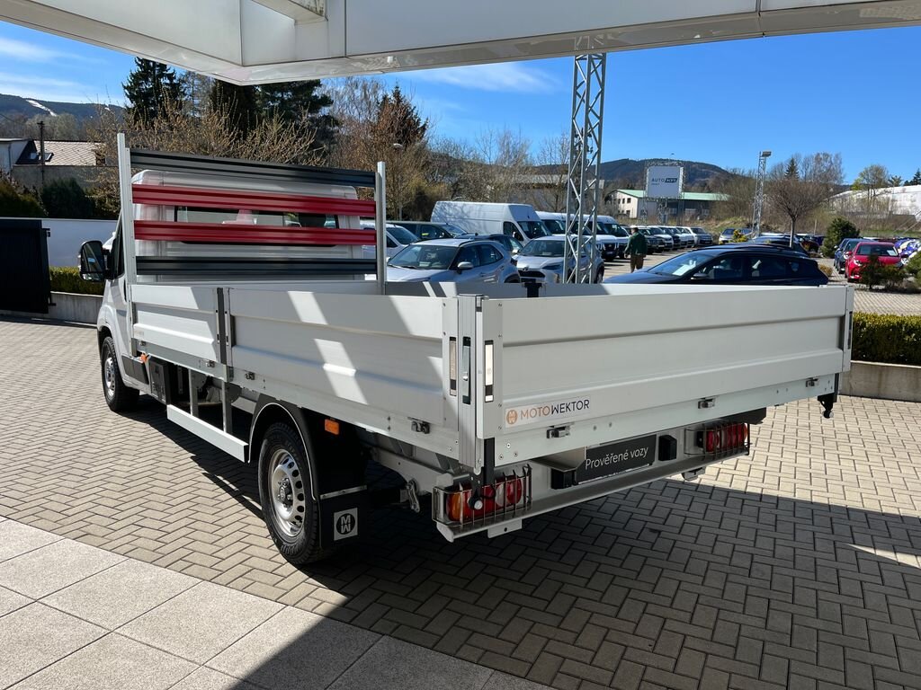 Toyota Proace Max Valník 2,2 l 103 kw