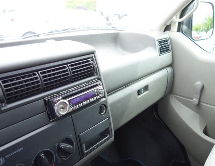 Volkswagen Transporter 19