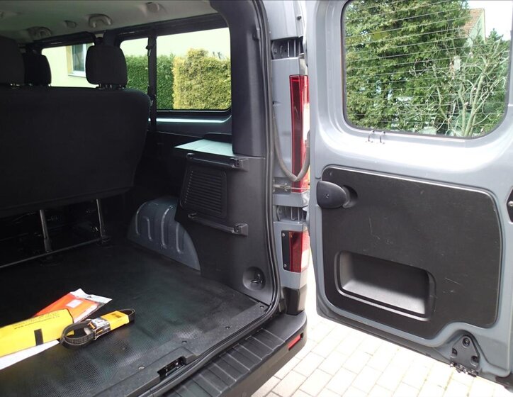 Renault Trafic VAN / Minibus 2,0 l 110 kw