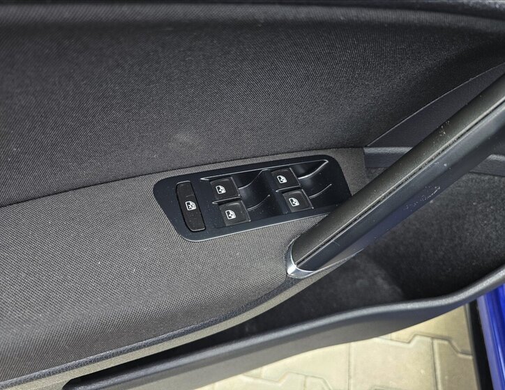 Volkswagen Golf Kombi 1,4 l 92 kw