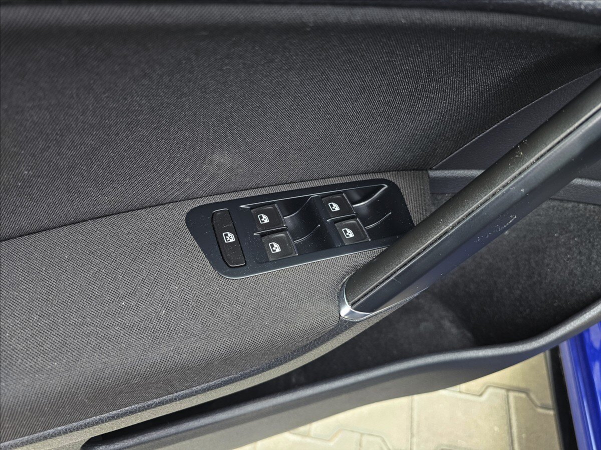 Volkswagen Golf Kombi 1,4 l 92 kw