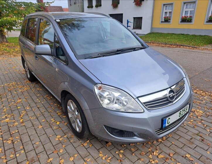 Opel Zafira Kombi 1,7 l 81 kw