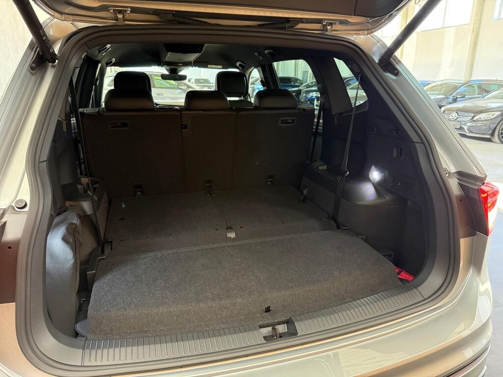 Volkswagen Tiguan Allspace SUV 2,0 l 180 kw