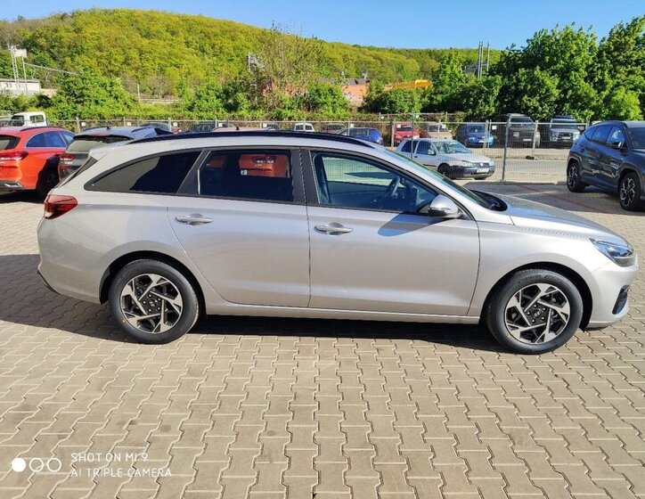 Hyundai i30 Kombi 1,6 l 110 kw