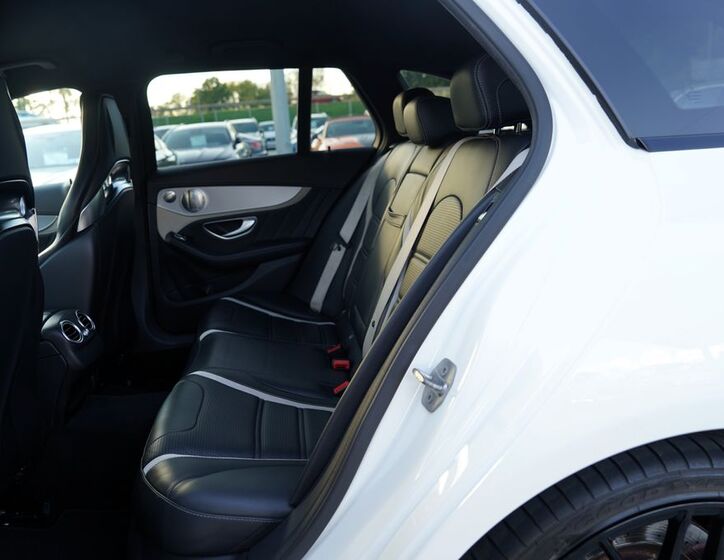 Mercedes-Benz Třídy C 30