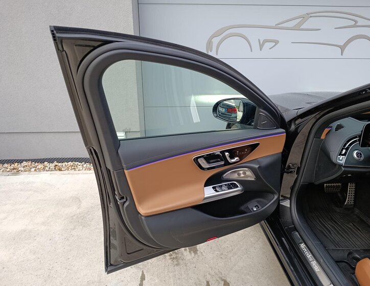 Mercedes-Benz Třídy E Sedan 2,0 l 145 kw