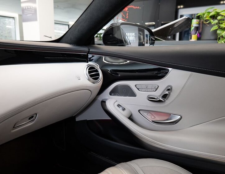 Mercedes-Benz Třídy S 17