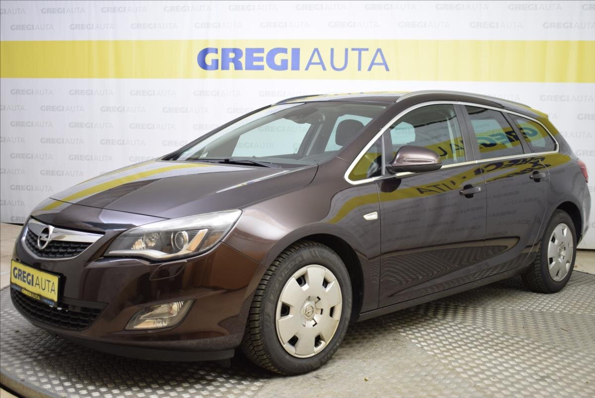 Opel Astra Kombi 2,0 l 121 kw
