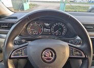 Škoda Superb Sedan / Limuzína 2,0 l 110 kw