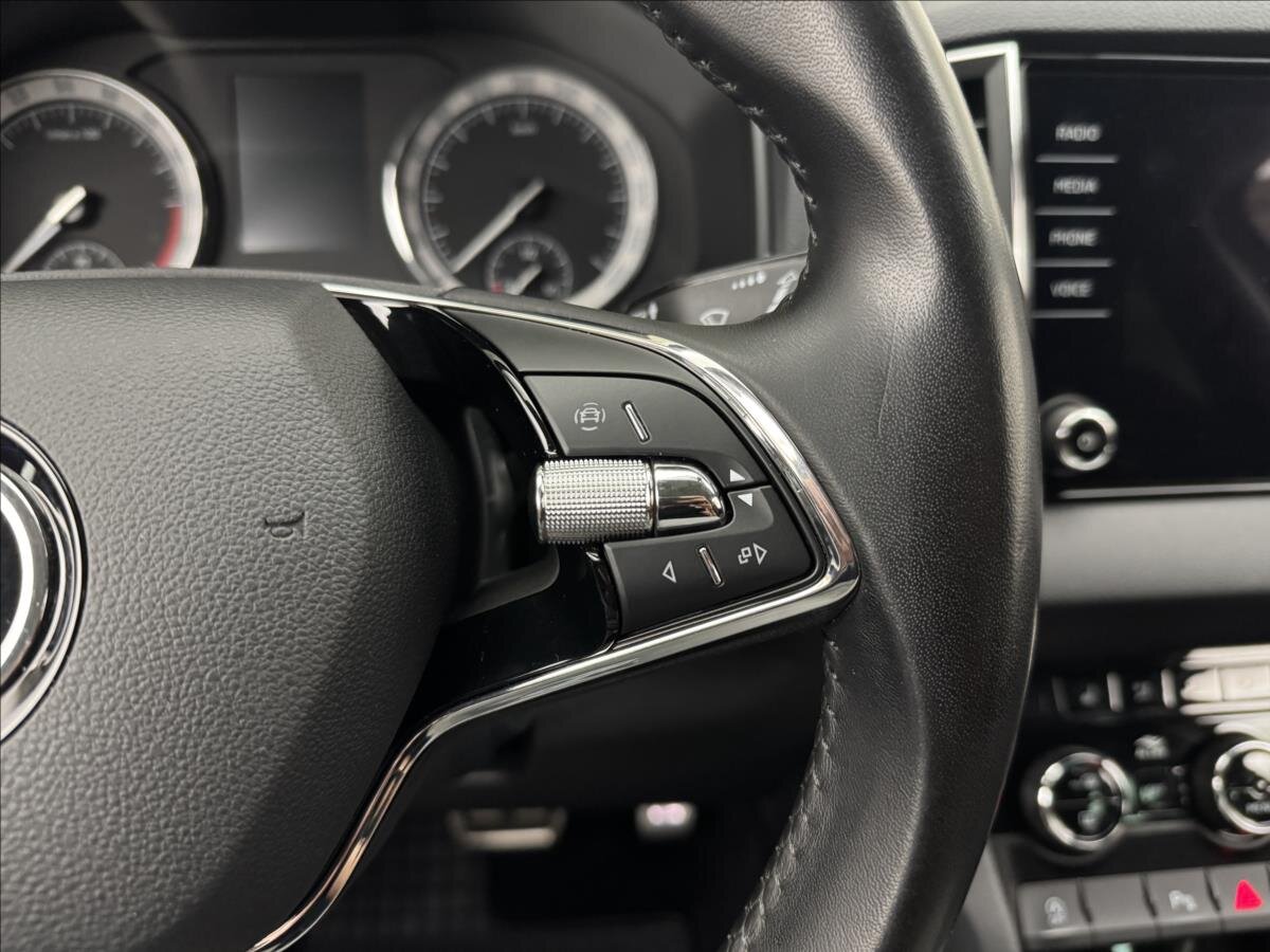 Škoda Karoq SUV / Terénní 2,0 l 110 kw