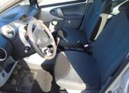 Toyota Aygo Hatchback 998,0 50 kw