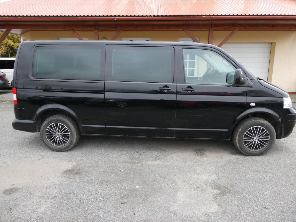 Volkswagen Caravelle