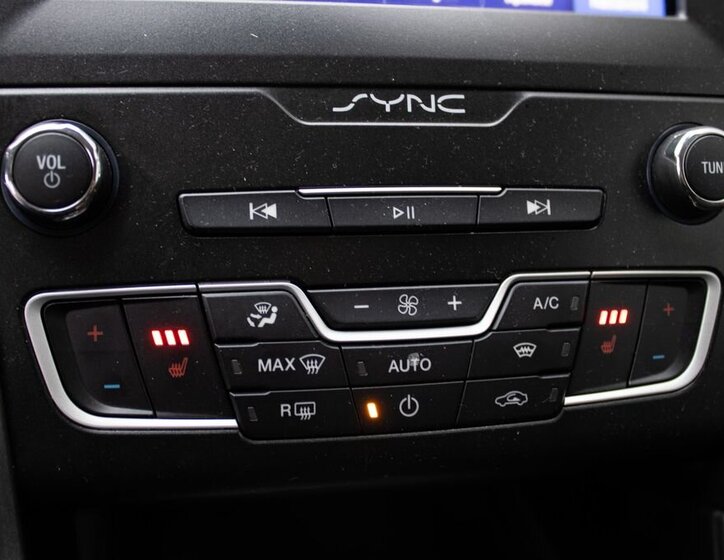 Ford Mondeo Kombi 2,0 l 88 kw